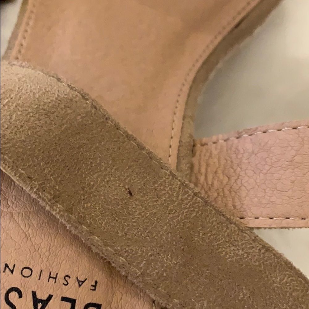 Beast Fashion suede platforms  - Picture 5 of 7